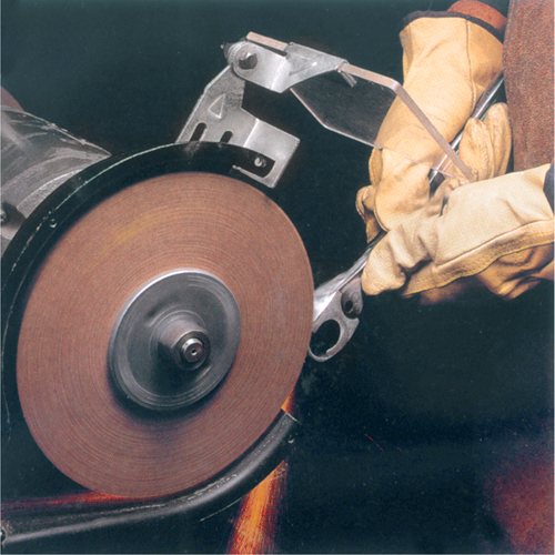 Scotch-Brite Cut & Polish Wheels, 6" Dia. x 1" W, 1" Arbor, Aluminum Oxide Nuna Depot Inc.