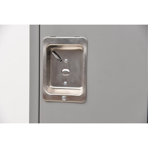Lockers, 2 -tier, Bank of 3, 36" x 18" x 72", Steel, Grey, Rivet (Assembled) Nuna Depot Inc.