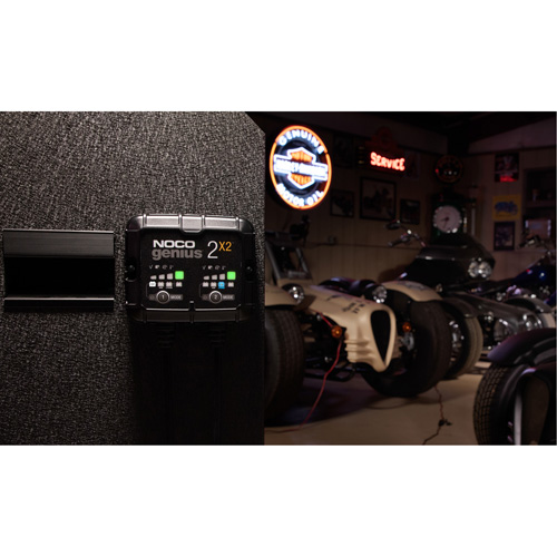 Genius&reg; 2X2 2-Bank, 4-Amp Battery Charger Nuna Depot Inc.