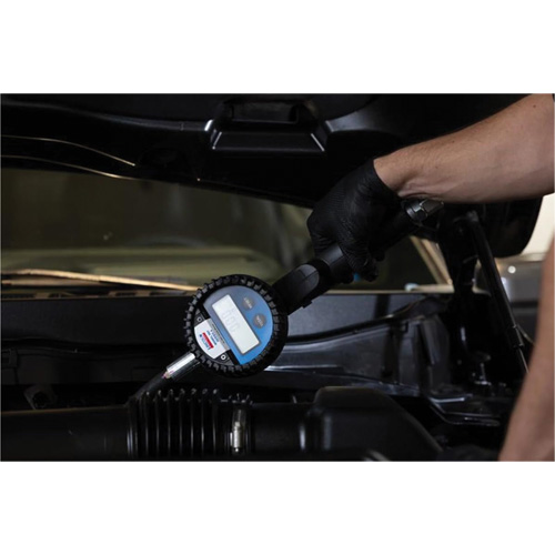 D&eacute;bitm&egrave;tre &eacute;lectronique de lubrifiant avec rallonge flexible &agrave; 90° Nuna Depot Inc.