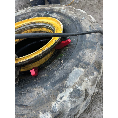 1 & 4 cm MEGABITE Bead Wedge Nuna Depot Inc.