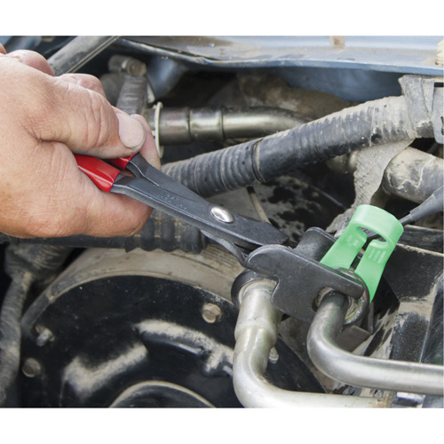 Pince de d&eacute;connexion pour carburant et climatisation Nuna Depot Inc.
