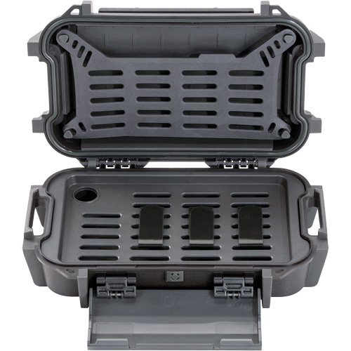 R40 Ruck Personal Utility Case, Hard Case Nuna Depot Inc.