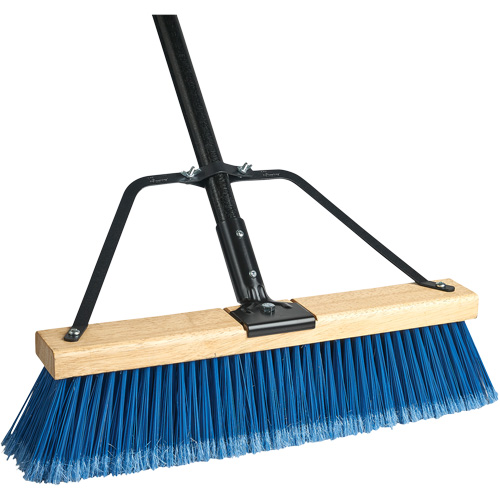 Balai-brosse &agrave; manche renforc&eacute; Ryno, 36", Fin, Soies PVC Nuna Depot Inc.