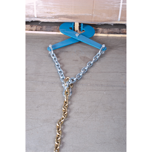 Pallet Puller, 16 lbs. Weight, 7" Jaw Opening, 5000 lbs. Pulling Capacity, 3" Jaw Height Nuna Depot Inc.