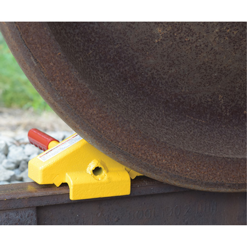 Cale &agrave; rail pour drapeau Nuna Depot Inc.