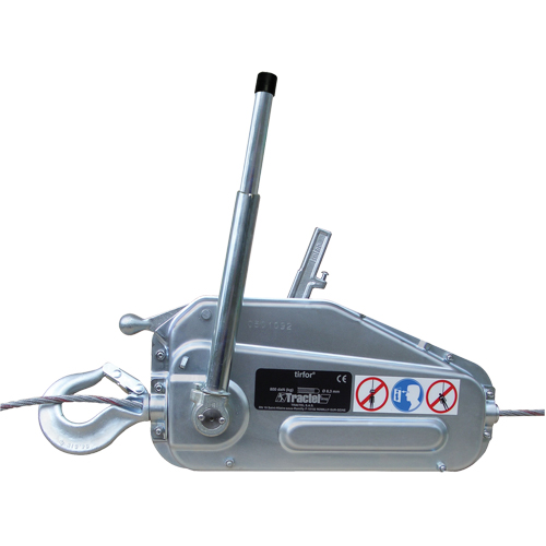 Palan &agrave; c&acirc;ble d'acier Tirfor - TU17, Diam&egrave;tre du fil 5/16", Capacit&eacute; 2000 lb (1 tonne) Nuna Depot Inc.