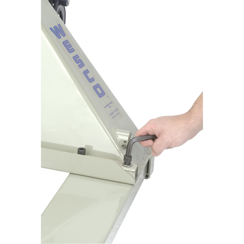 Adjustable Width Pallet Trucks, 48" L x 27" W, 5500 lbs. Capacity Nuna Depot Inc.