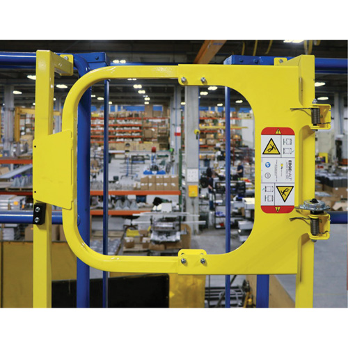 EdgeHalt&reg; Ladder Safety Gate, 15" - 20" W Nuna Depot Inc.