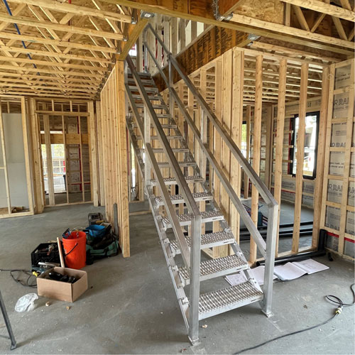 3-5 Step Telescopic Aluminum Smart Stairs Nuna Depot Inc.
