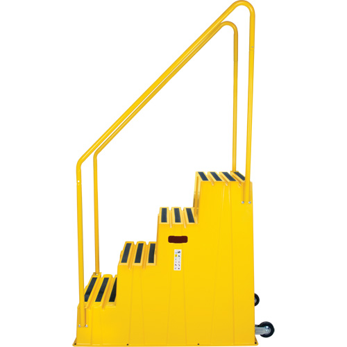 Escabeau industriel, 4 marches, 44" x 22-1/4" x Hauteur 65-1/8" Nuna Depot Inc.