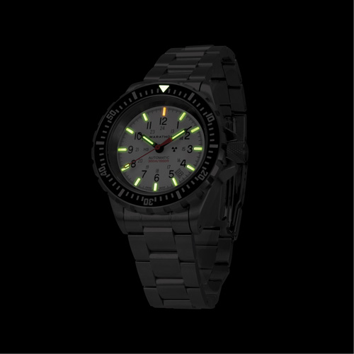 Grande montre automatique de plong&eacute;e &eacute;dition arctique GSAR avec bracelet en acier inoxydable, Num&eacute;rique, &agrave; piles, 41 mm, Argent Nuna Depot Inc.