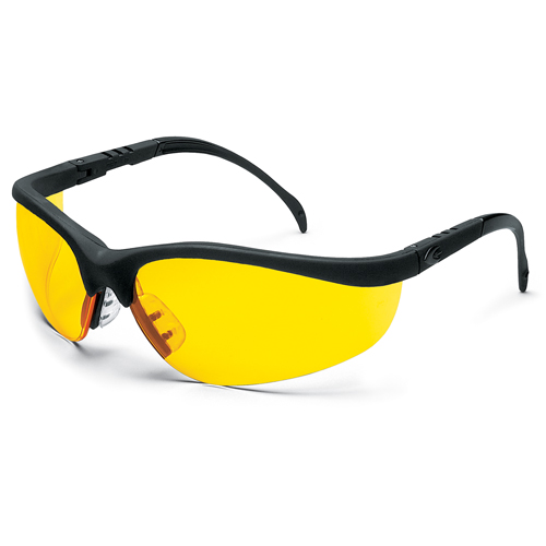 Lunettes de s&eacute;curit&eacute; Klondike, Lentille Ambr&eacute;e, Anti-&eacute;gratignures, R&eacute;pond ou surpasse la norme CSA Z94.3 Nuna Depot Inc.