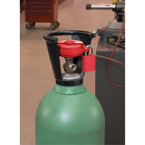 Pressurized Valve Lockout, Gas Cylinder Type Nuna Depot Inc.