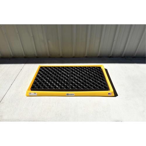 Ultra-Containment Tray&reg;, 54" L x 29.8" W x 3.5" H, 14 US gal. Spill Capacity Nuna Depot Inc.