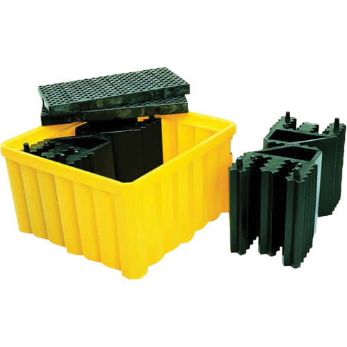 Palette antid&eacute;versement avec drain Ultra-IBC Spill Pallet , Capacit&eacute; de d&eacute;versement 400 gal. US, 58,75" x 58,75" x 33" Nuna Depot Inc.