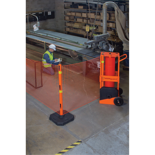 Portable Safety Zone, 100' L, Steel, Orange Nuna Depot Inc.