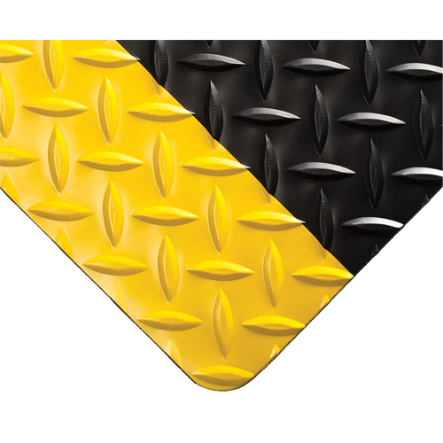 Diamond-Plate Switchboard Matting No.701, 3' W x 75' L, 1/4" Thickness, Black/Yellow, PVC Nuna Depot Inc.