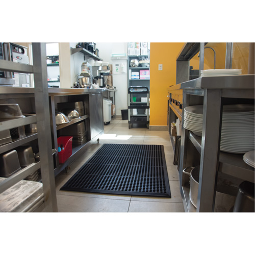 Anti-Fatigue Matting, Slotted, 3' x 5' x 7/8", Black, Natural Rubber Nuna Depot Inc.