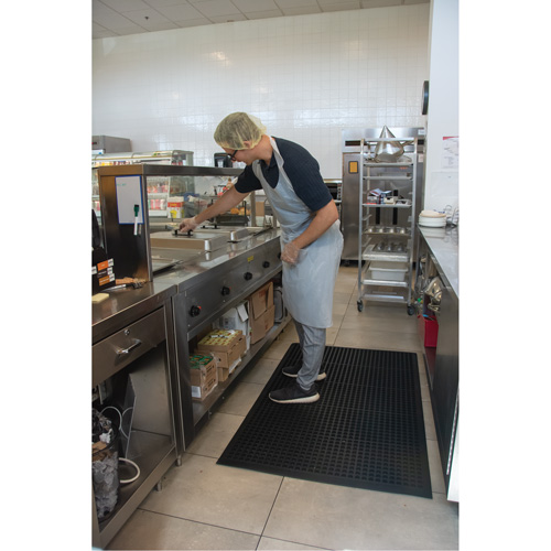 Anti-Fatigue Matting, Slotted, 3' x 5' x 7/8", Black, Natural Rubber Nuna Depot Inc.