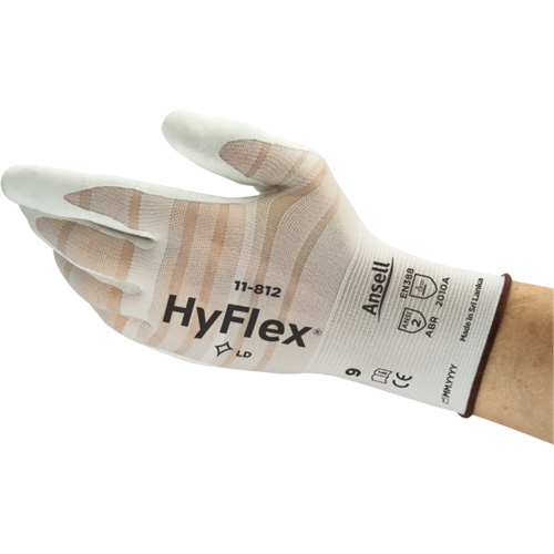 Gants HyFlex 11-812, 6, R&ecirc;vetement Mousse de nitrile, Calibre 18, Enveloppe en Nylon/Spand Nuna Depot Inc.