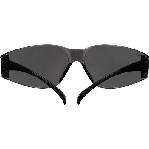 Lunettes de protection de s&eacute;rie 100 SecureFit, Lentille Gris, Antibu&eacute;e/Anti-&eacute;gratignures, ANSI Z87+/R&eacute;pond ou surpasse la norme CSA Z94.3 Nuna Depot Inc.