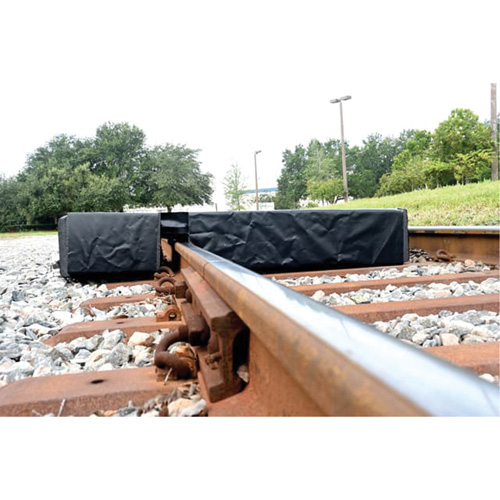 Berme Ultra-Track Berm, Capacit&eacute; 144 gal. US, 4' la x 6' lo x 12" h, Paroi en mousse Nuna Depot Inc.