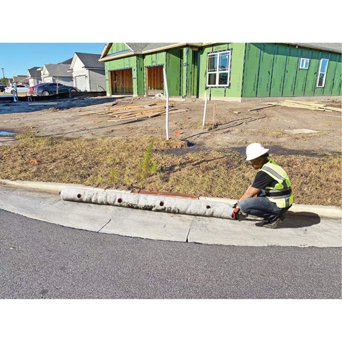 Ultra-Gutter Guard&reg;, Sediment, 144" L x 9" W Nuna Depot Inc.