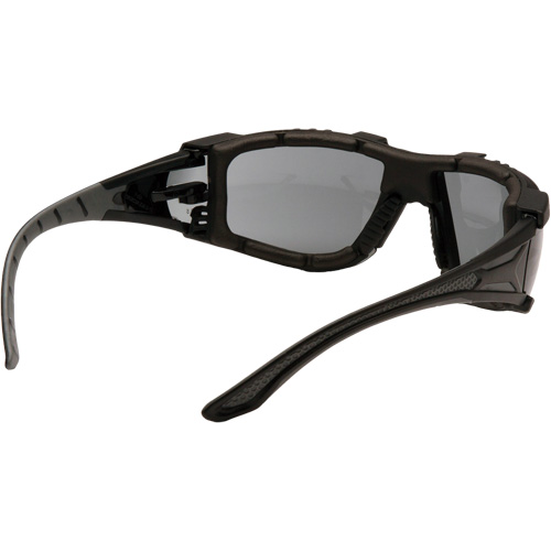 Endeavor&reg; Plus Safety Glasses, Grey Lens, Anti-Fog, ANSI Z87+/Meets/Exceeds CSA Z94.3 Nuna Depot Inc.