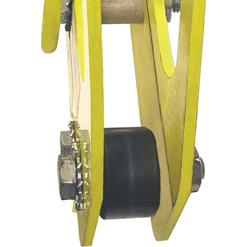 Treuil &agrave; bride de 1" &agrave; 1-7/8" la pour r&eacute;servoir, Usage Temporaire Nuna Depot Inc.
