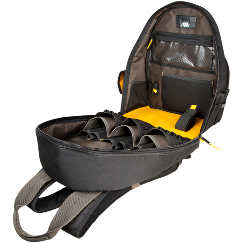 Sacs &agrave; dos pour outils Techgear &agrave; 53 pochettes, 16" lo x 13-1/4" la, Noir, Polyester Nuna Depot Inc.