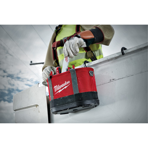 Aerial Utility Oval Bag, Ballistic Nylon, 14 Pockets, Black/Red Nuna Depot Inc.