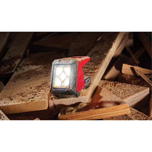 Projecteur d'illumination montable M12 ROVER, DEL, 250 W, 1000 lumens Nuna Depot Inc.