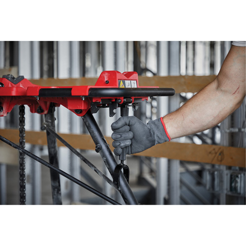 Tr&eacute;pied de nivellement de 6" avec &eacute;tau &agrave; chaîne Nuna Depot Inc.
