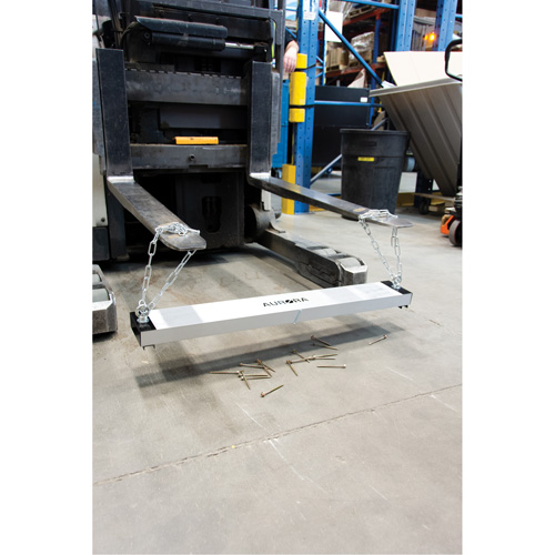 Magnetic Yard Sweepers, 36" W Nuna Depot Inc.