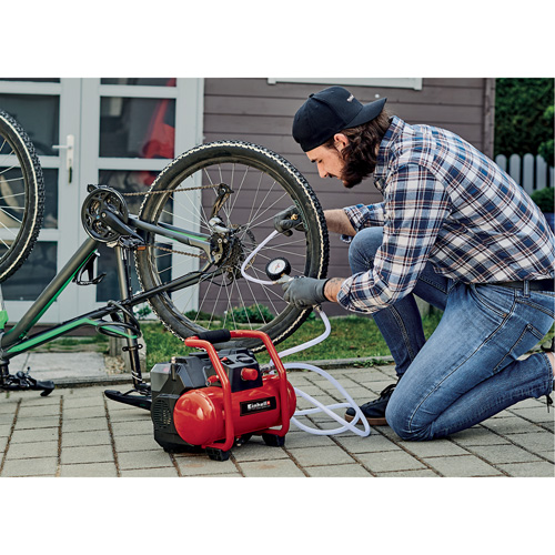 Compresseur dair compact sans fil 36V (outils seulement), &eacute;lectrique, 135 PSI Nuna Depot Inc.