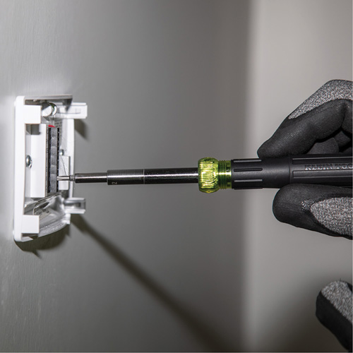 Tourne-&eacute;crou/tournevis de pr&eacute;cision 14-en-1 avec embouts TORX inviolables, 7" lo, Prise Coussin&eacute;e Nuna Depot Inc.