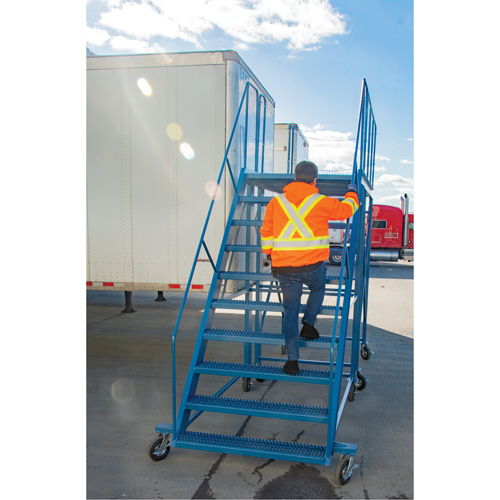Snow Ladder, Steel, 10 Steps, 99" H, 85-1/2" D, 48" Step, Serrated Nuna Depot Inc.
