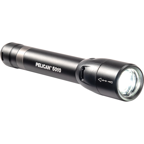 Lampe de poche 5010, DEL, 392 lumens, Piles AA Nuna Depot Inc.