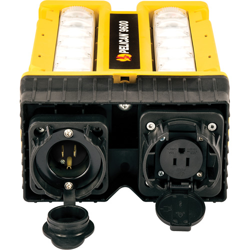 Syst&egrave;me avec t&ecirc;te d'&eacute;clairage modulaire et support, DEL, 24 W, 3000 lumens, Boîtier en Aluminium Nuna Depot Inc.