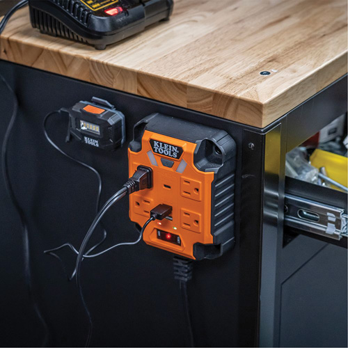 Bloc multiprise magn&eacute;tique Powerbox 1, 4 Prise(s), 5', 120 V Nuna Depot Inc.