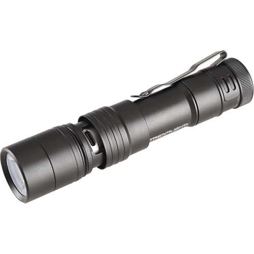 Lampe de poche USB MegaStream, 1800 lumens, Piles Rechargeable Nuna Depot Inc.