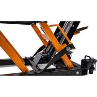 Cric pour VTT et motos, 0,75 tonnes Capacit&eacute;, 4-2/3" Abaiss&eacute;e, 14-1/2" &eacute;lev&eacute;e, Hydraulique &agrave; main Nuna Depot Inc.