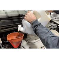 Low Profile Oil Dispenser, Polyethylene, 8 qt Capacity Nuna Depot Inc.