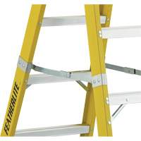 6600 Series Industrial Heavy-Duty 2-Way Stepladders, Fibreglass, 300 lbs. Capacity, 6' Nuna Depot Inc.