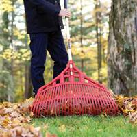Leaf Rake, 24" Blade, Wood Handle, Plastic Blade Nuna Depot Inc.