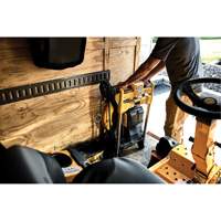 2X20V MAX* XR&reg; Brushless Cordless Lawn Mower Kit, Push Walk-Behind, Battery Powered, 21" Cutting Width Nuna Depot Inc.