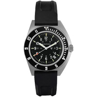 Montre Steel Navigator avec date sur ensemble bracelet en caoutchouc noir de trois morceaux, Num&eacute;rique, &agrave; piles, 41 mm, Noir Nuna Depot Inc.