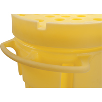 Trousse de lutte contre les d&eacute;versements de premi&egrave;re qualit&eacute;, Universel, Overpack/Baril de r&eacute;cup&eacute;ration, Absorbance de 95 gal. US Nuna Depot Inc.