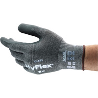 Gant enduit Hyflex r&eacute;sistant &agrave; la coupe, 6, R&ecirc;vetement Nitrile, Calibre 18, Enveloppe en Nylon Nuna Depot Inc.